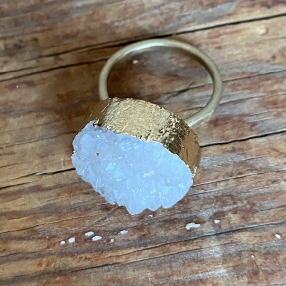 Anthropologie Raw White Quartz Ring - Picture 7 of 7